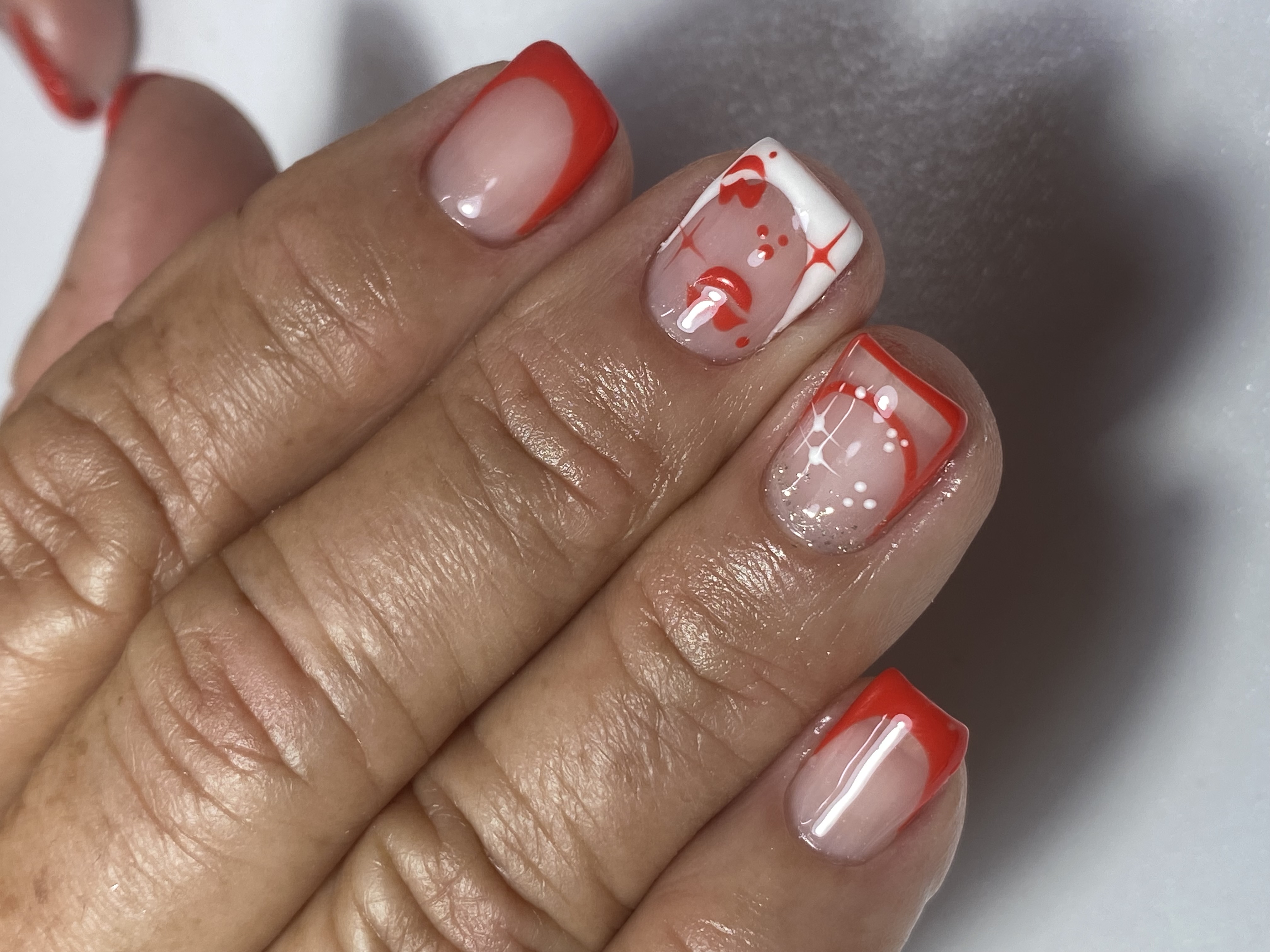 Foto del servicio Manicure semipermanente