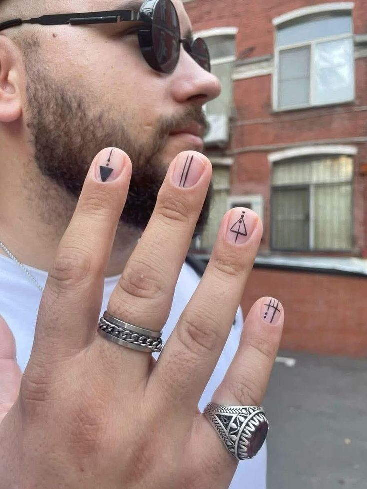 Foto del servicio Manicura semipermanente 6