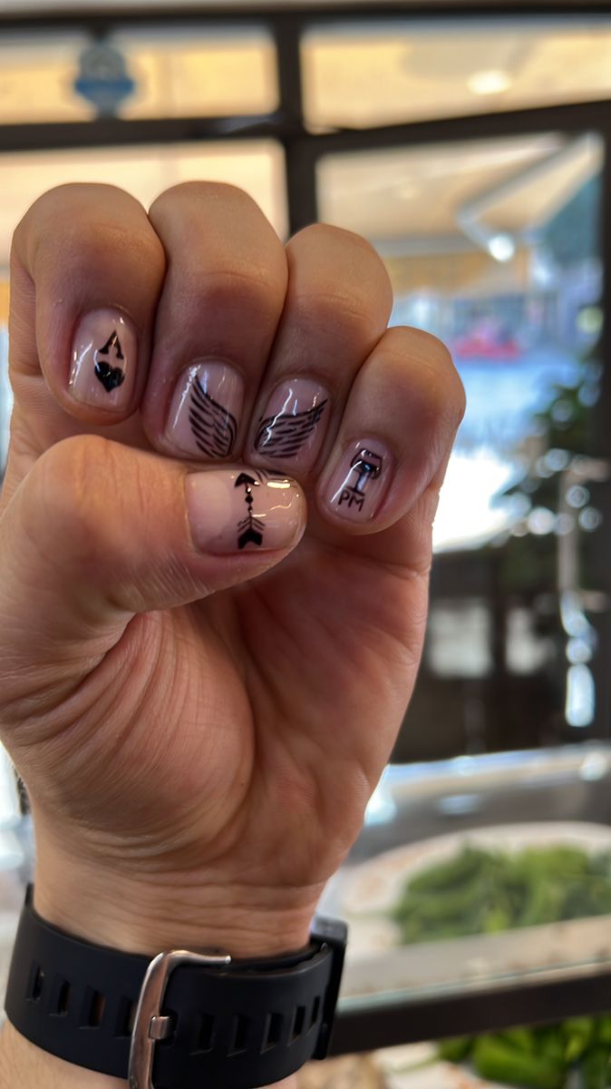 Foto del servicio Manicura Semi De Hombre