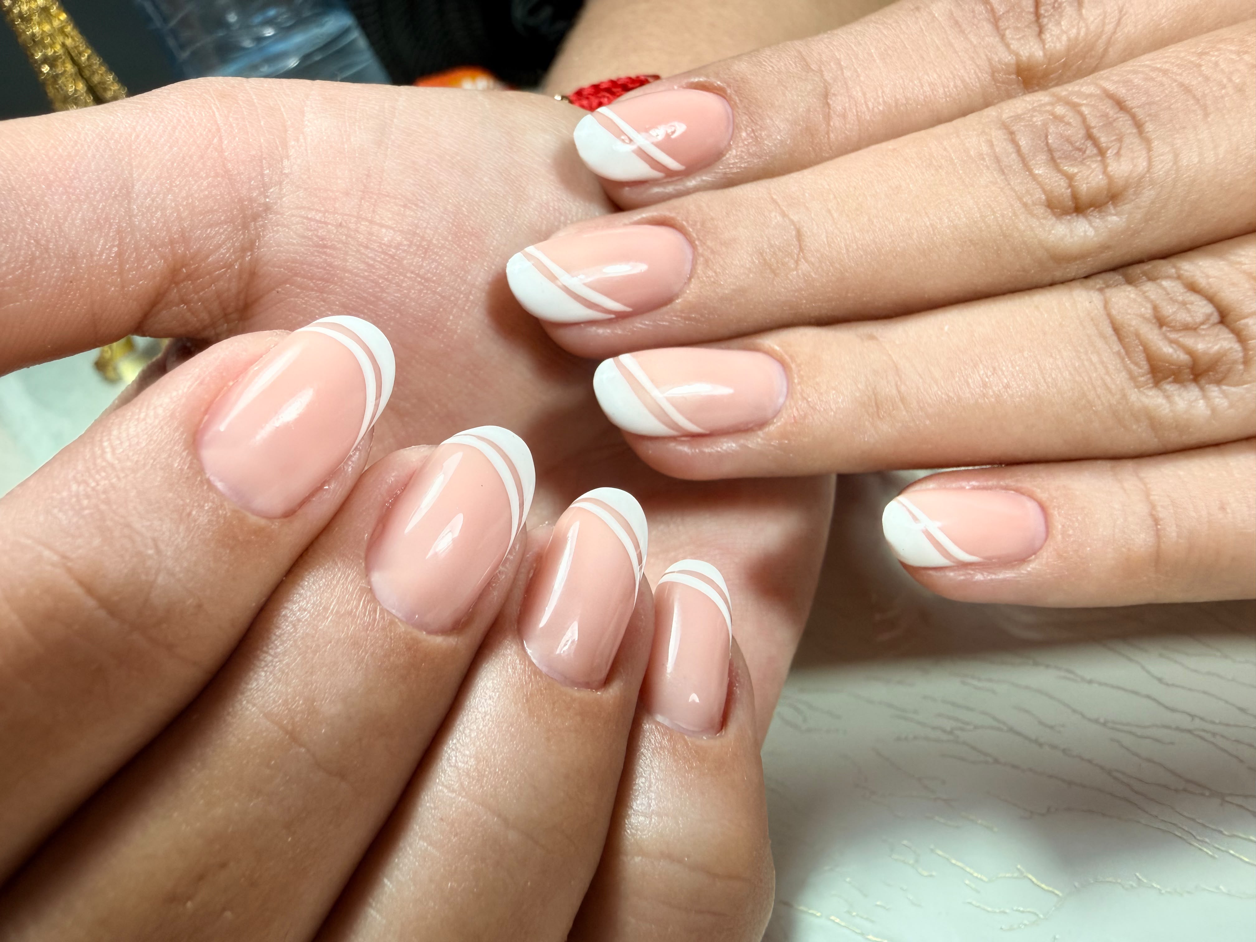 Foto del servicio Manicura Semipermanente De lujo,