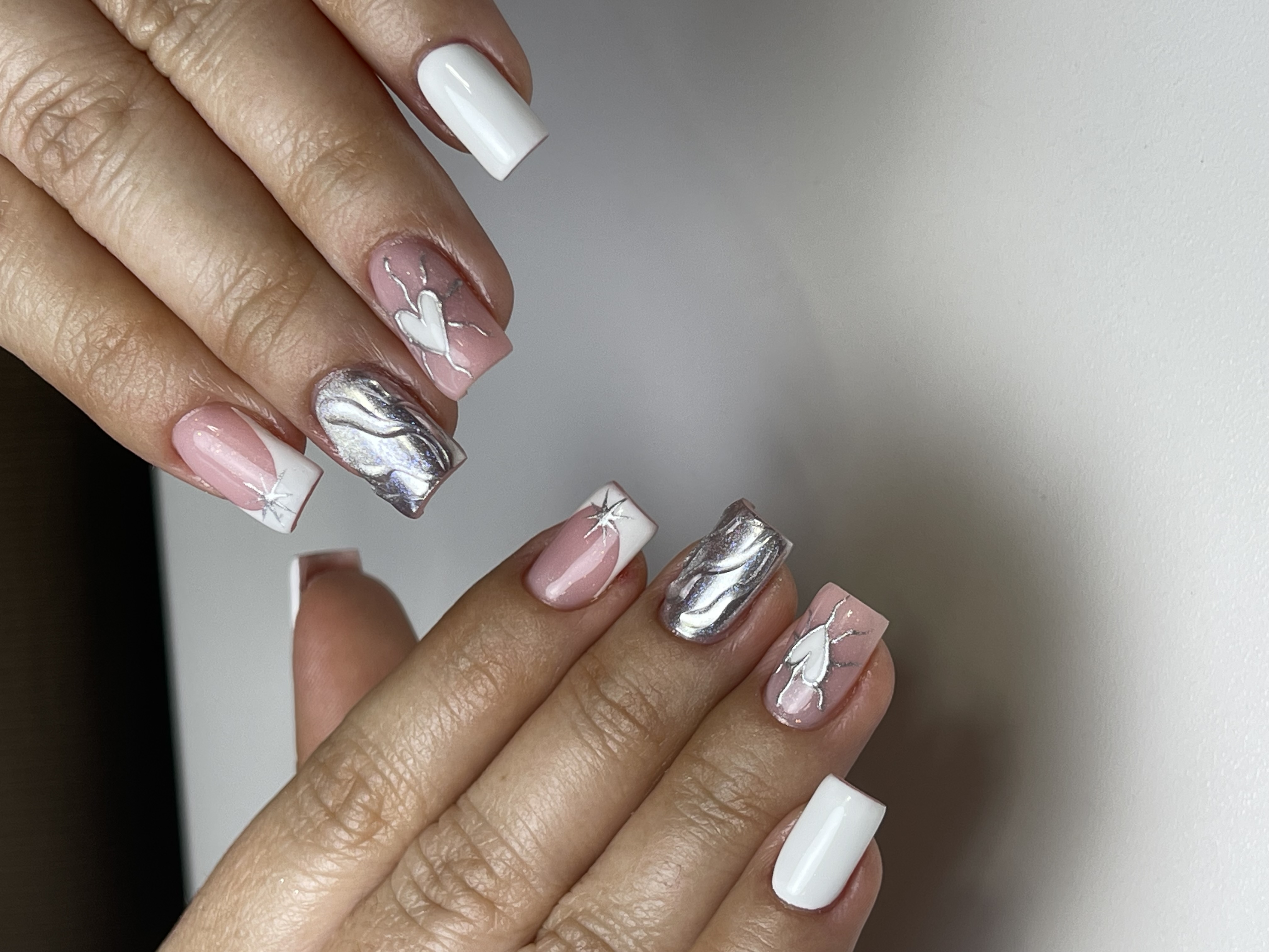 Foto del servicio Recubrimiento con Builder Gel