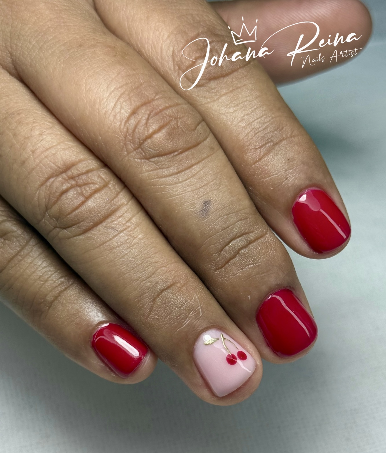 Foto del servicio Manicure semipermanent