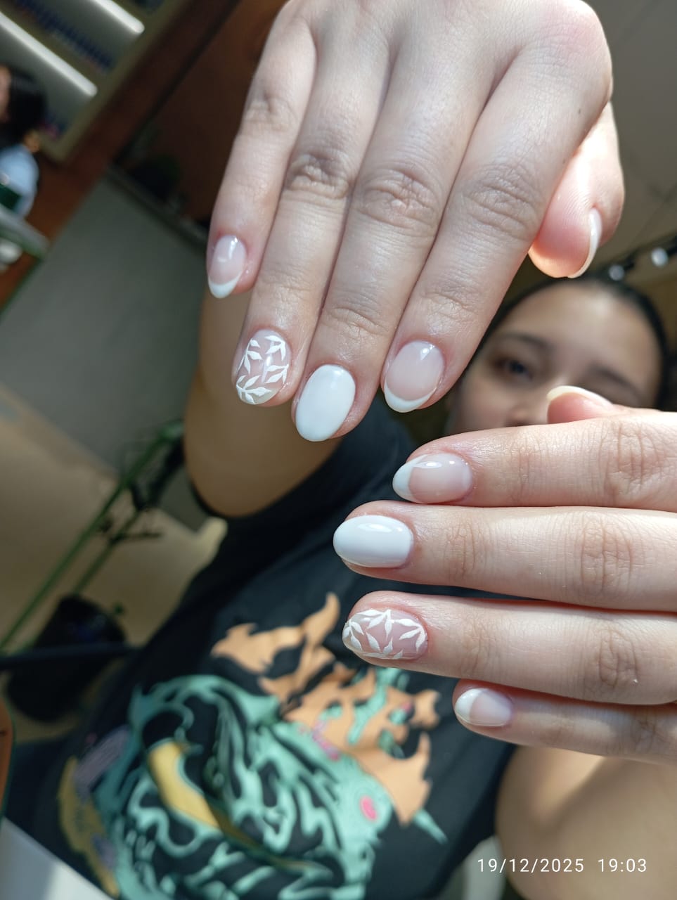 Foto del servicio Manicura con Base Rubber