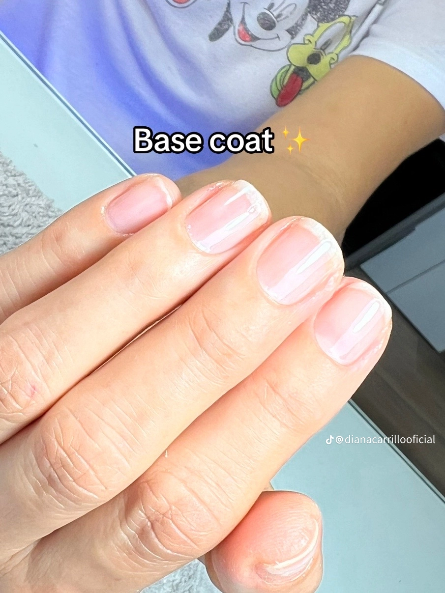 Foto del servicio Manicura Semipermanente